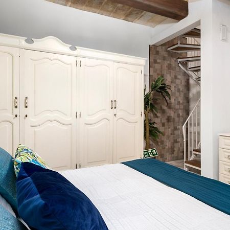 Chic, Stylish 1 Bedroom Maisonette - Close To Valletta Floriana Eksteriør billede